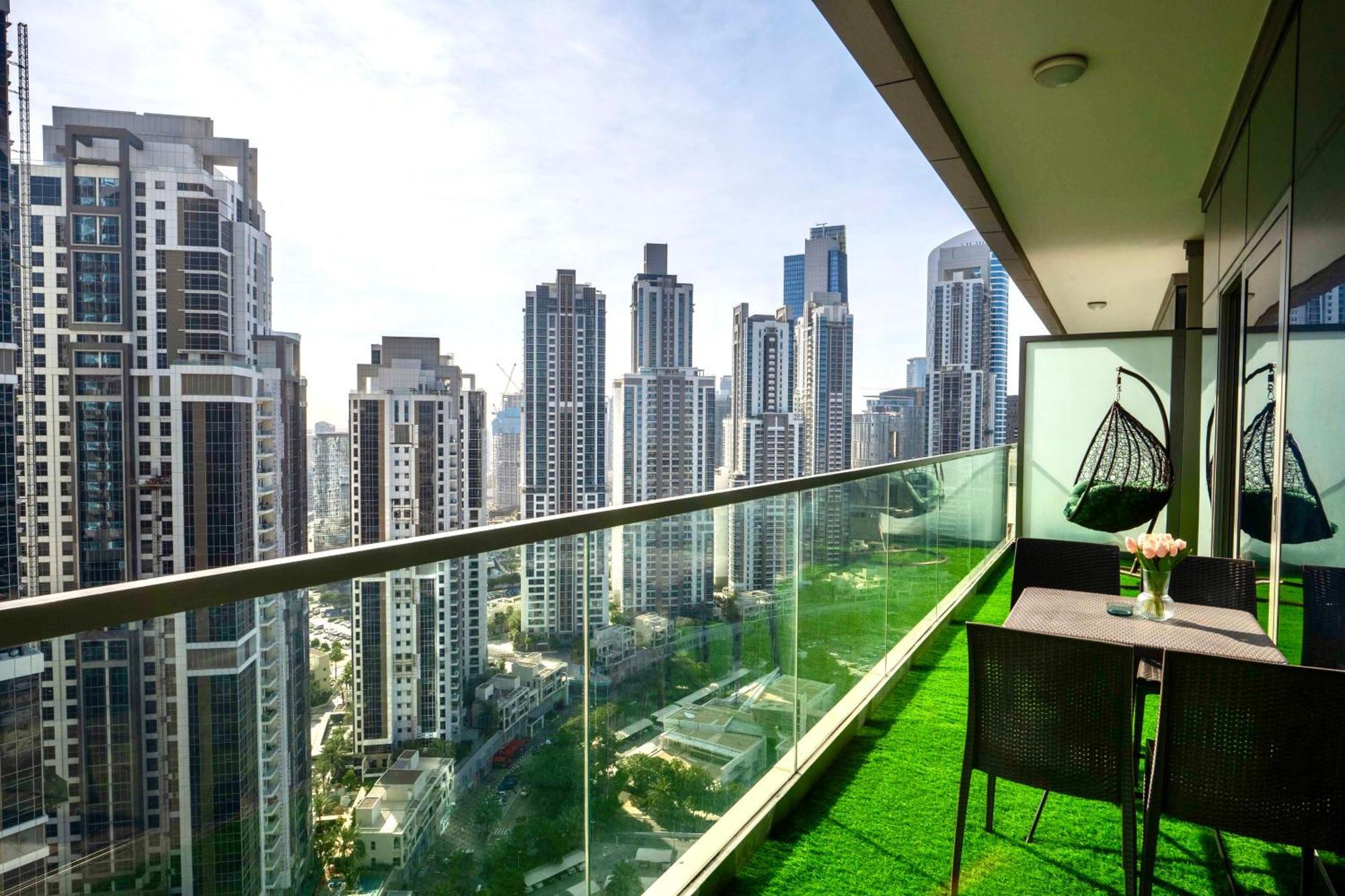 Apartamento Burj Khalifa Views 2Br With Infinity Pool Downtown Dubái Exterior foto
