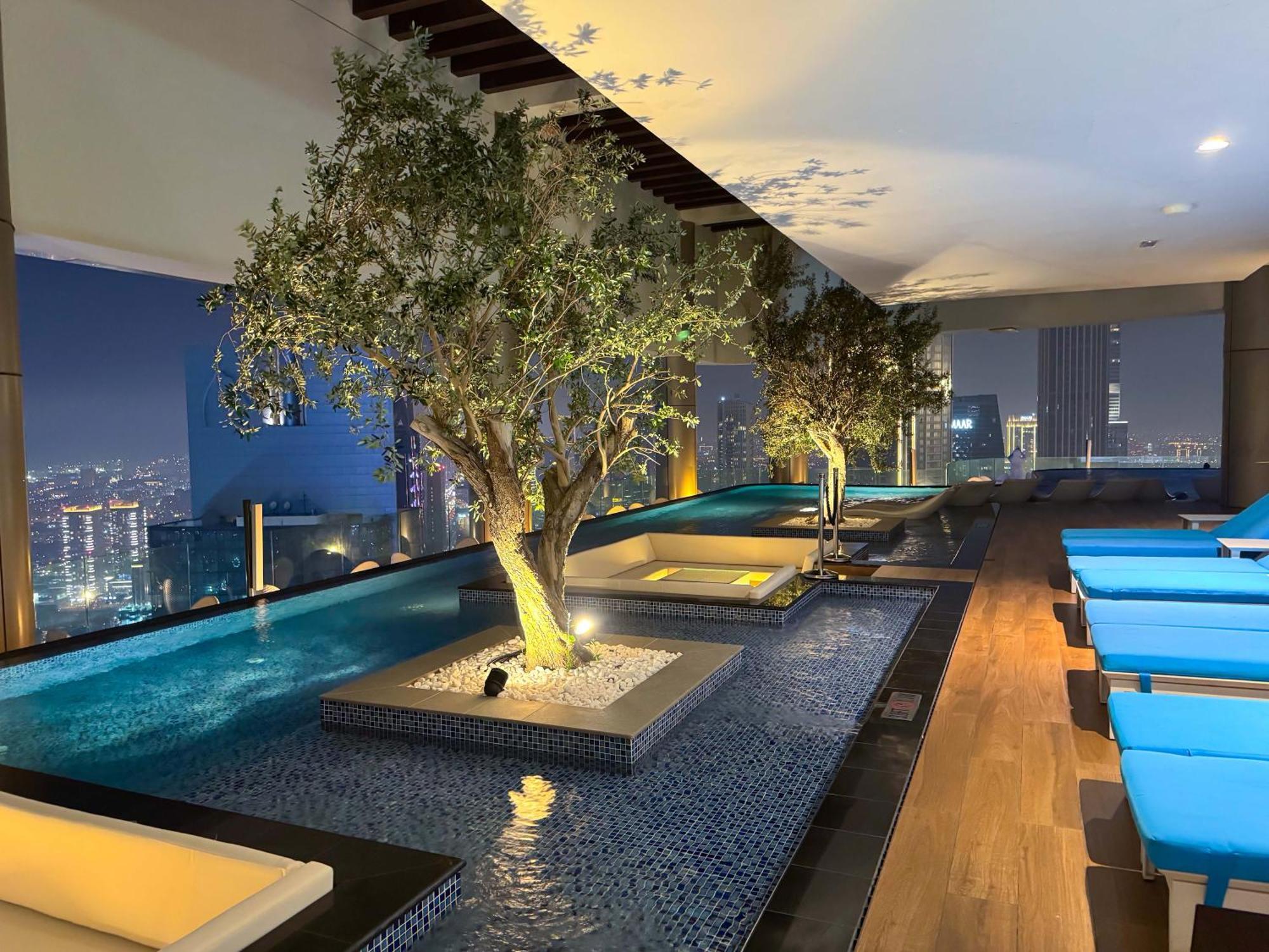 Apartamento Burj Khalifa Views 2Br With Infinity Pool Downtown Dubái Exterior foto