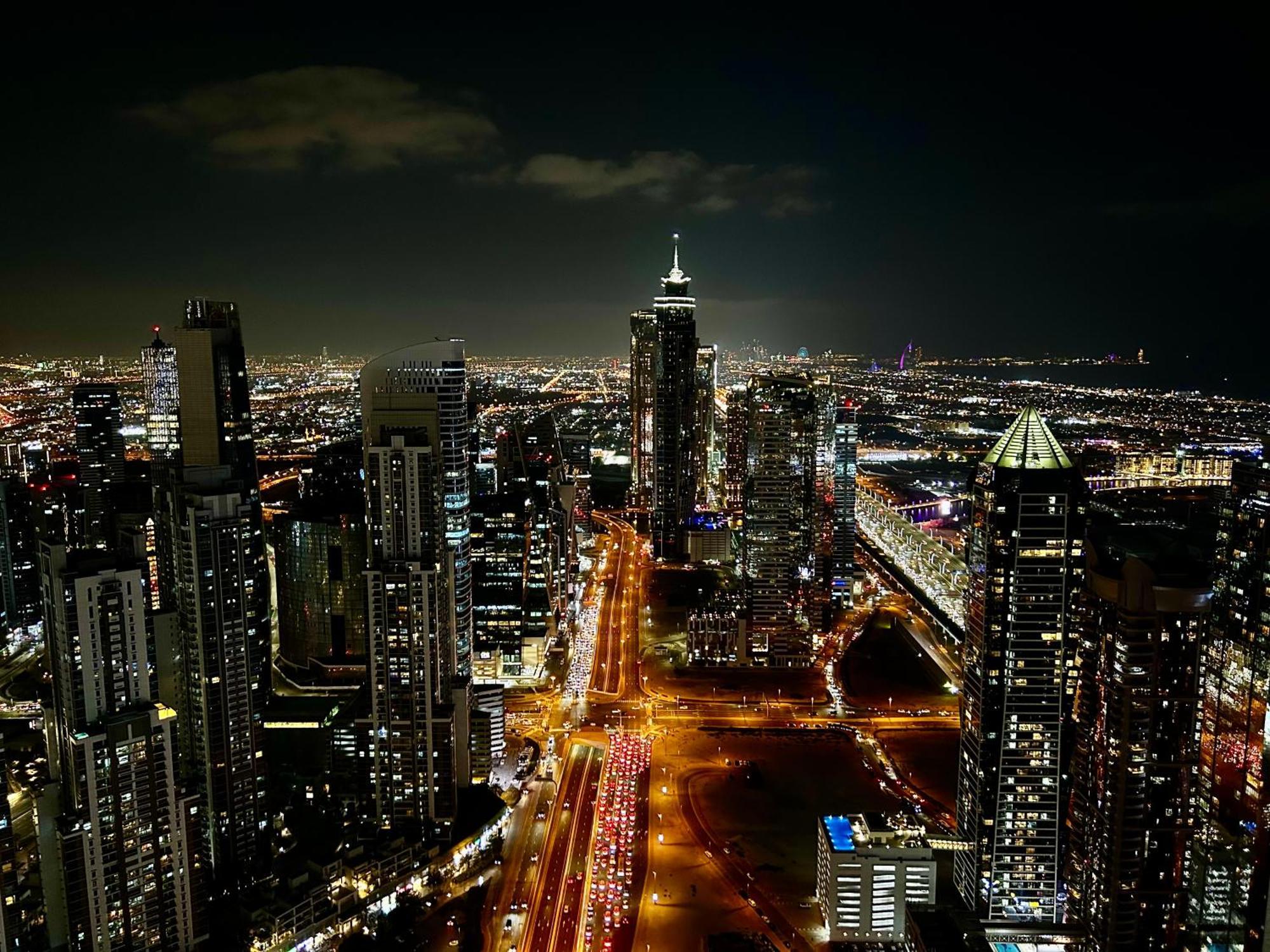 Apartamento Burj Khalifa Views 2Br With Infinity Pool Downtown Dubái Exterior foto