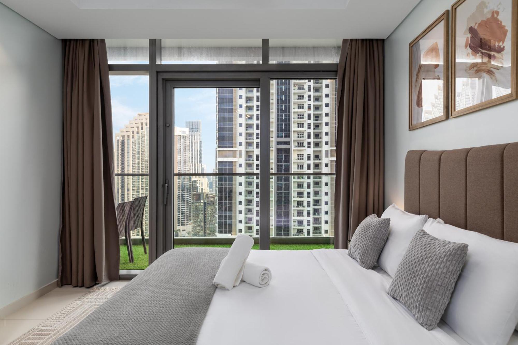 Apartamento Burj Khalifa Views 2Br With Infinity Pool Downtown Dubái Exterior foto