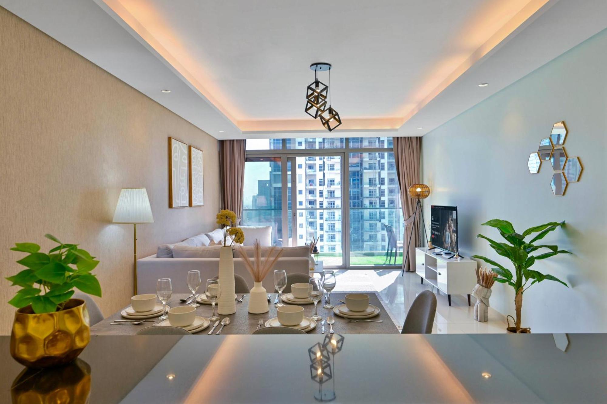 Apartamento Burj Khalifa Views 2Br With Infinity Pool Downtown Dubái Exterior foto